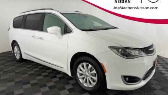 2018 chrysler pacifica touring l