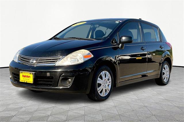 2011 nissan versa 1.8 s