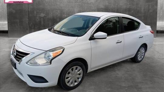 2016 nissan versa