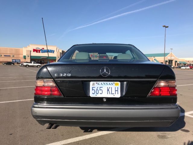 e320 coupe w124