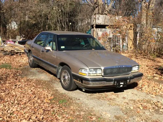 1992 buick park avenue base