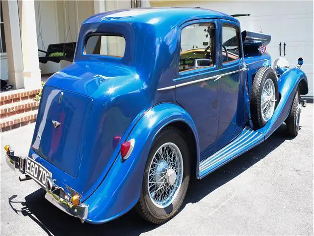 1937 bentley 4 door saloon 1,111 miles blue