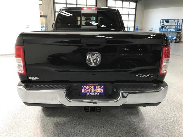 2021 ram 2500 tradesman crew cab 4x4 6'4' box