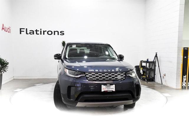 2024 land rover discovery p300 s
