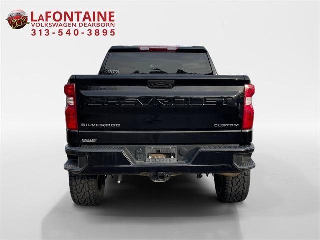 2022 chevrolet silverado 1500 custom