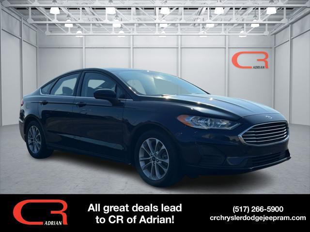2020 ford fusion se