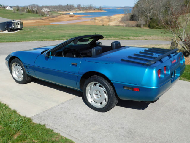 1992 corvette convertible 46,891 original miles, factory removeable hard top
