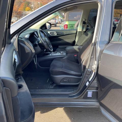 2014 nissan pathfinder sv