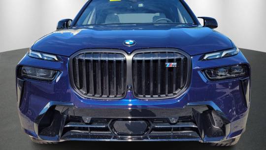 2025 BMW X7