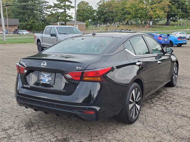 2022 nissan altima 2.5 sv