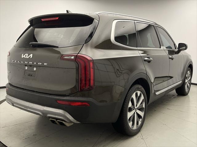2022 kia telluride s