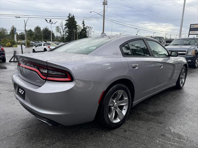 2016 dodge charger sxt