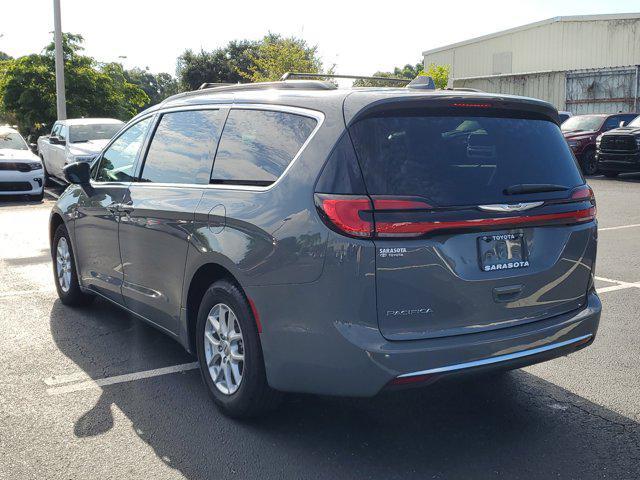 2022 chrysler pacifica touring l