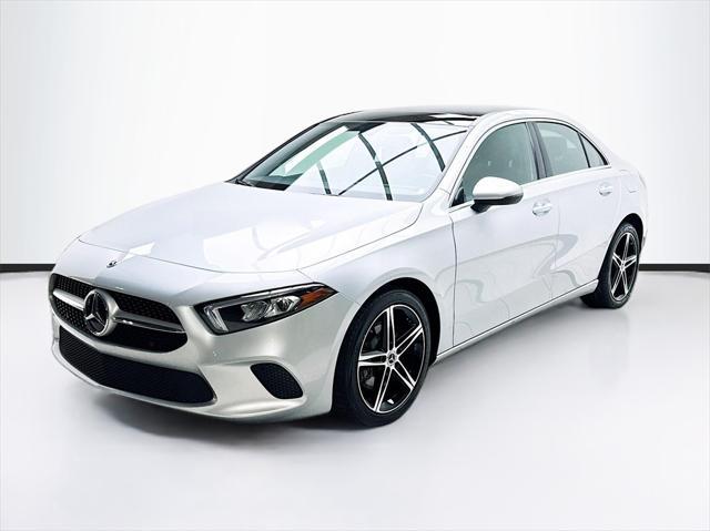 2022 mercedes-benz a-class a 220