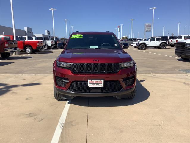 2023 jeep grand cherokee altitude 4x4