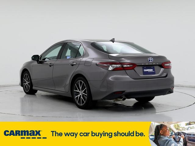 2024 toyota camry hybrid xle