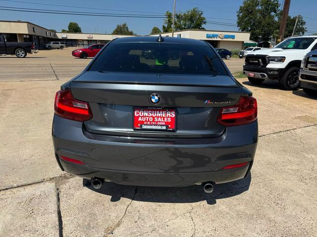 2016 bmw m2 base