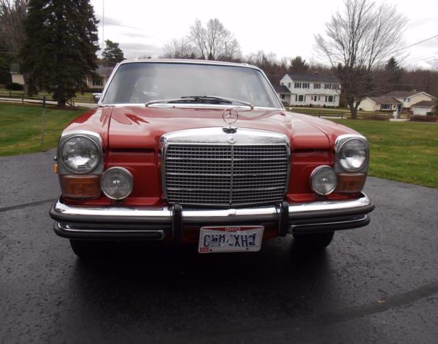 mercedes benz..200.....1973...... 2 door hardtop........ real nice