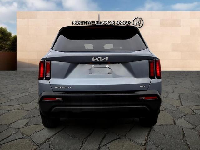 2023 kia sorento lx