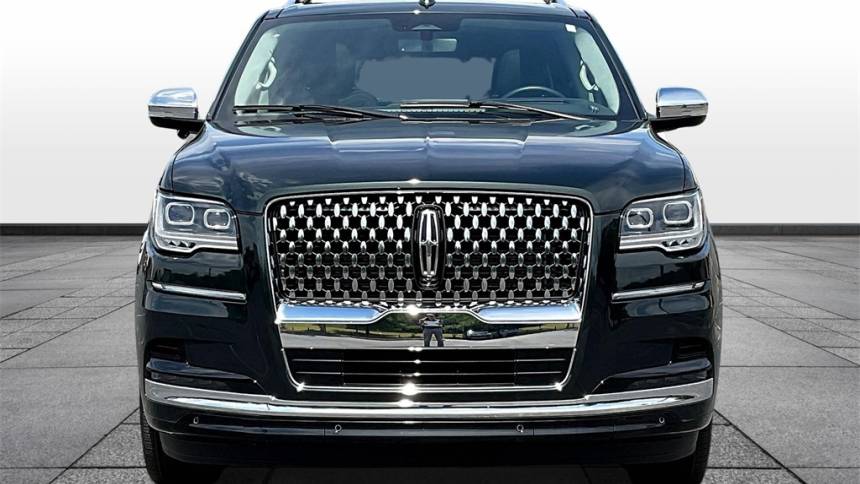 2023 lincoln navigator black label