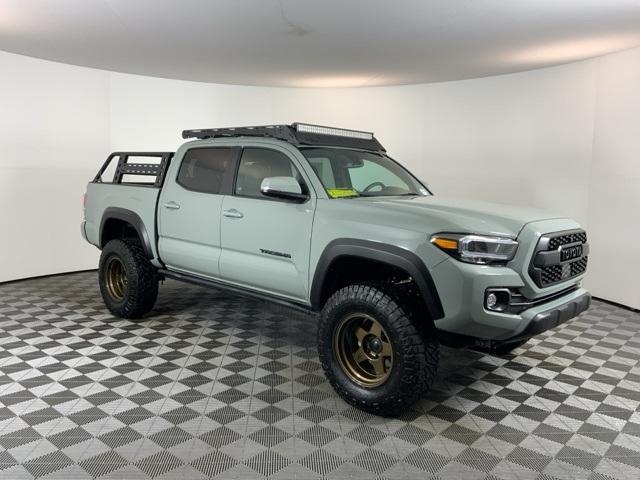2023 toyota tacoma trd off road