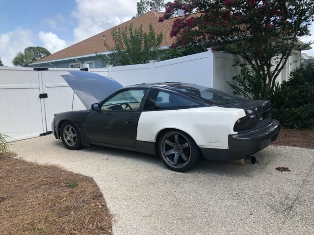 1993 nissan 240sx se