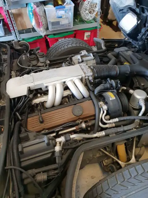 1985 chevrolet corvette c4
