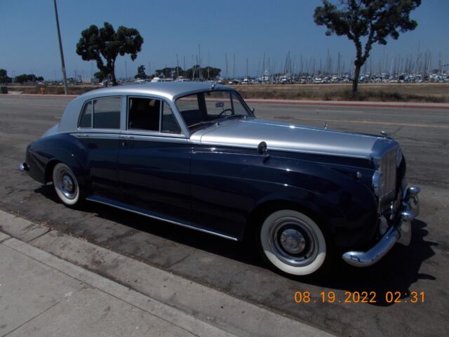 bentley s1 first place in san diego show. driven class