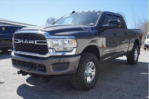 2022 ram 2500 tradesman crew cab 4x4 6'4' box in auburn, maine