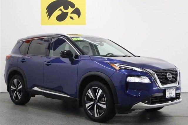 2022 nissan rogue platinum