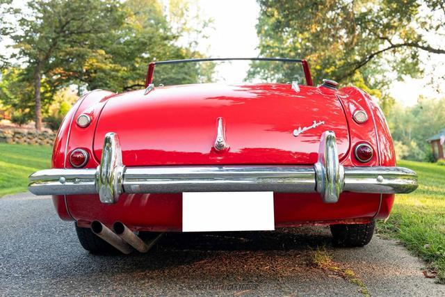 1961 austin-healey 3000 bn7
