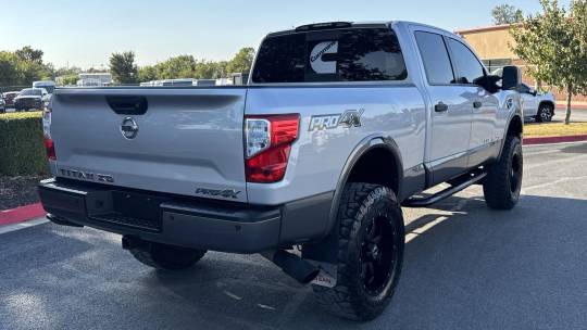 2018 Nissan Titan