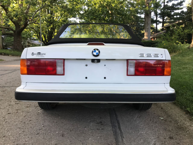 1990 bmw 325i convertible automatic rwd e30