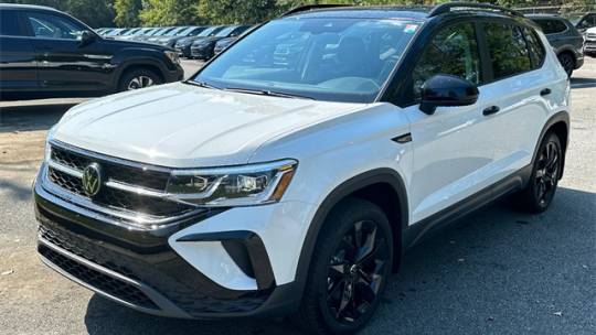 2024 Volkswagen Taos