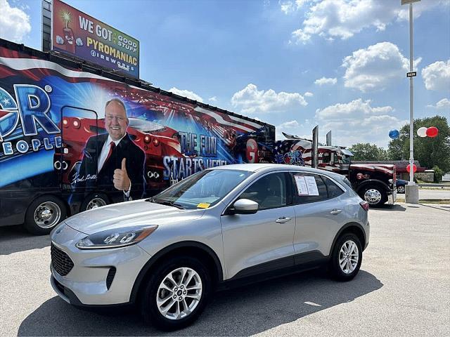 2021 ford escape se