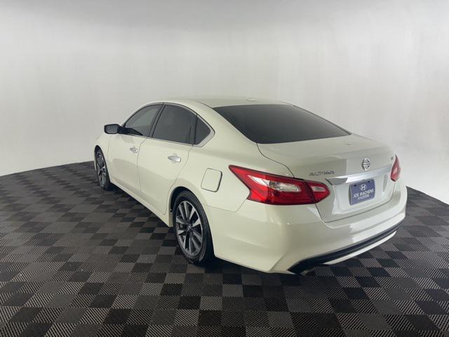 2016 nissan altima 2.5 sv