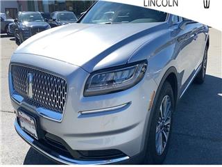 2022 Lincoln Nautilus standard