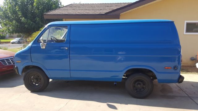 1973 dodge tradesman b100 shorty van