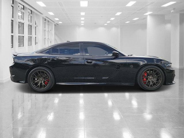 2016 dodge charger srt hellcat