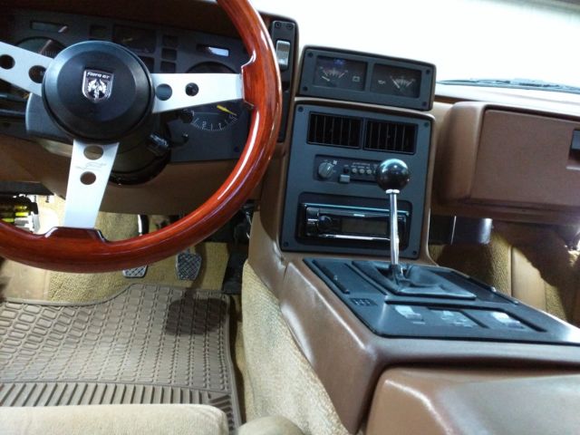 1988 pontiac fiero gt coupe 2-door 2.8l v6 5 speed