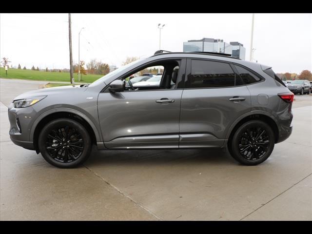2023 ford escape st-line elite