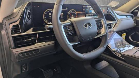 2025 Infiniti QX80