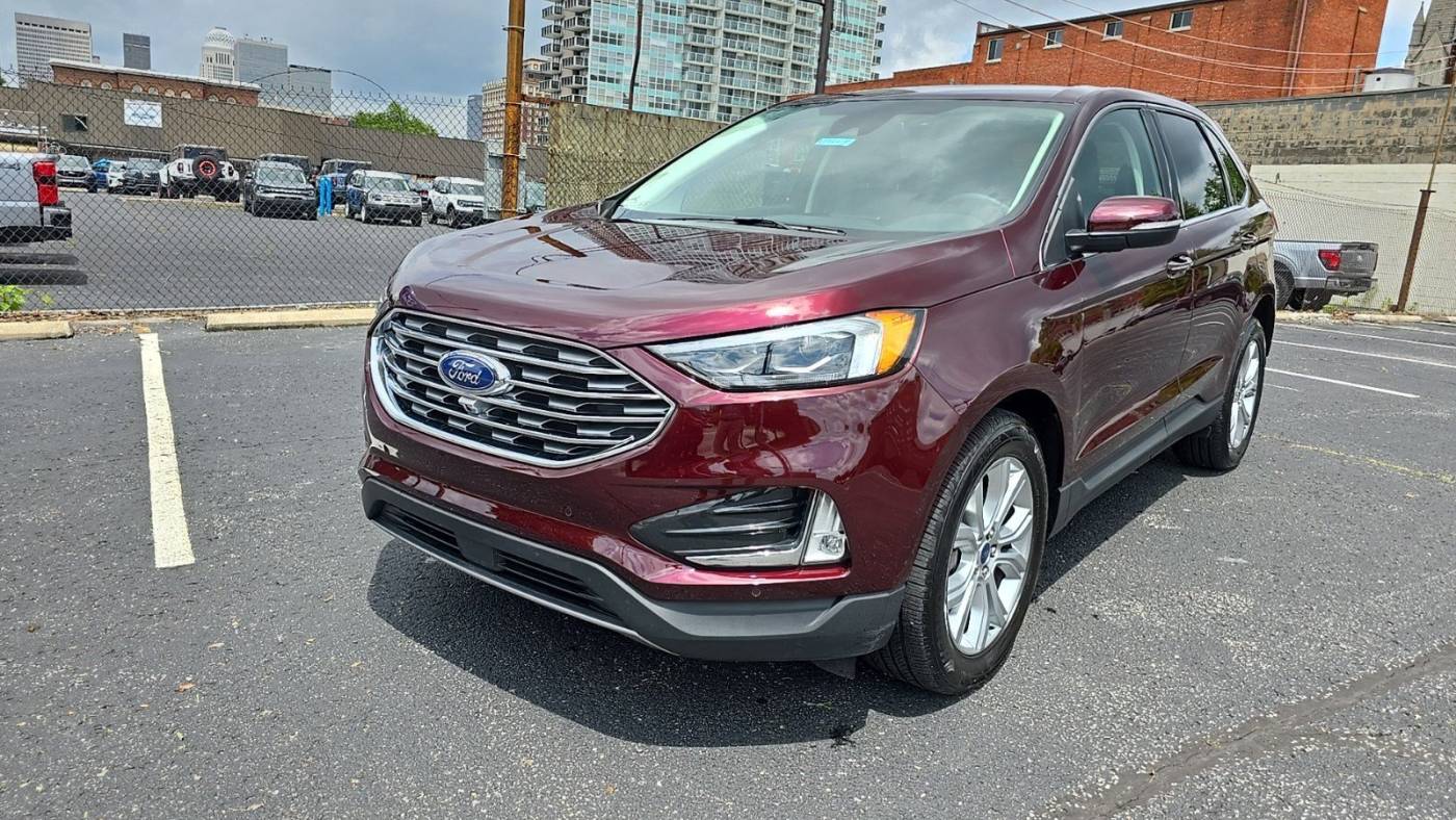 2022 ford edge titanium