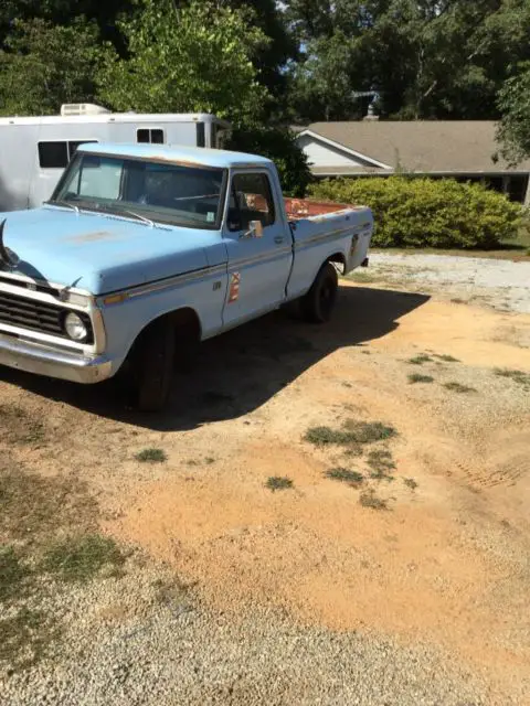 1974 ford f-100 inline 6 cylinder two wheel drive