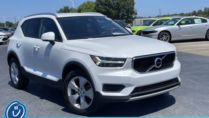 2022 volvo xc40 t5 momentum