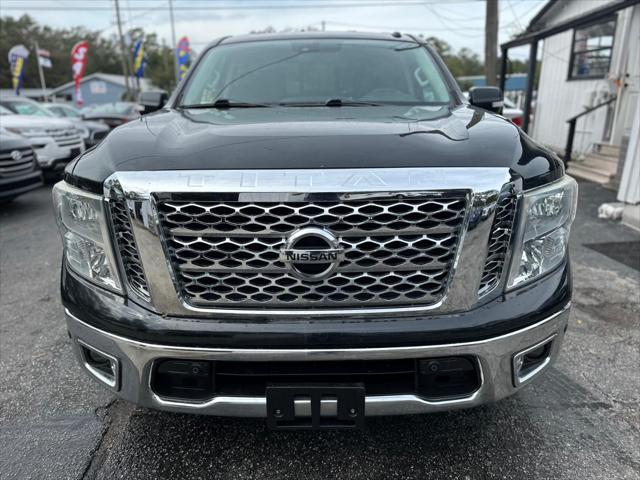 2017 nissan titan sv