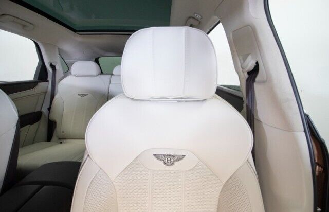 2023 bentley bentayga v8 ($234,925 msrp) *special order color- rose gold*