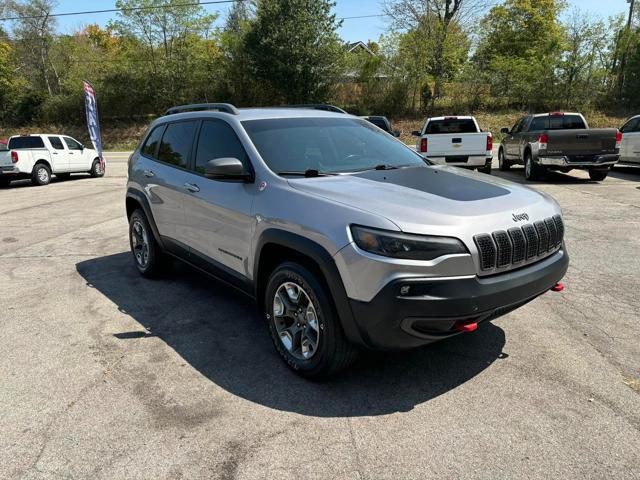 2019 jeep cherokee trailhawk