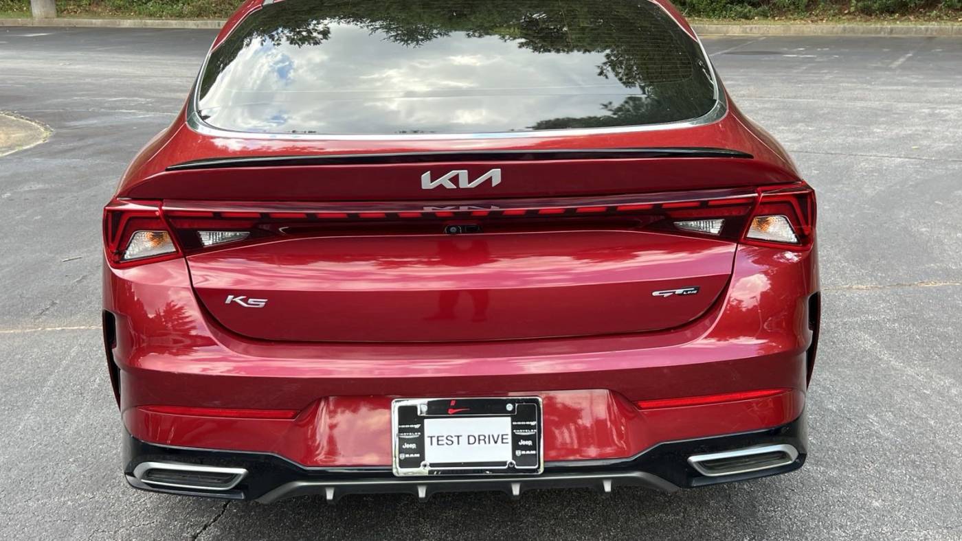 2022 kia k5 gt-line