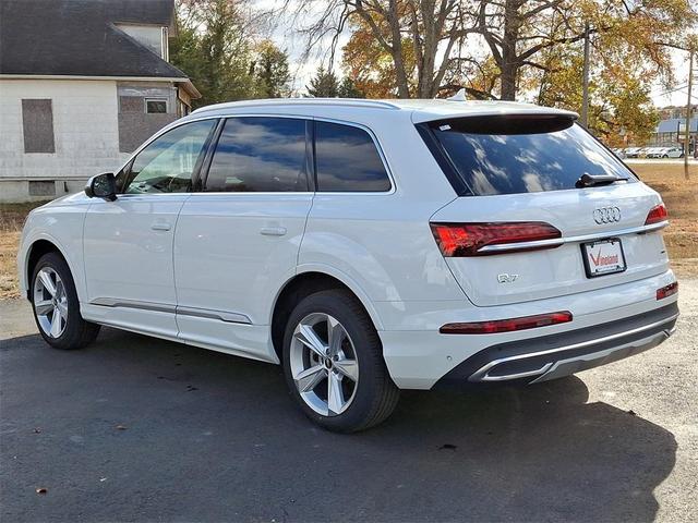 2021 audi q7 45 premium
